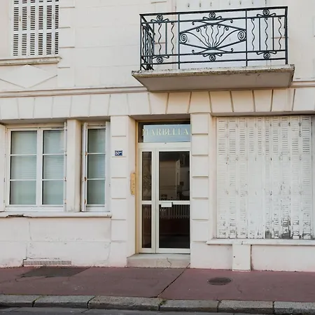 アパート Marbella By Interhome